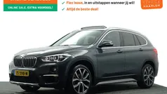 Grijs, metallic lak Gebruikt 2015 BMW X1 M Sport SUV | € 16.900 (Eerlijke prijs)