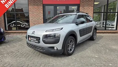 Grijs Occasion 2017 Citroën C4 PureTech SUV | € 8.995 (Eerlijke prijs)