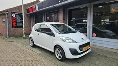 Wit Gebruikt 2012 Peugeot 107 Access Hatchback | € 4.999 (Eerlijke prijs)