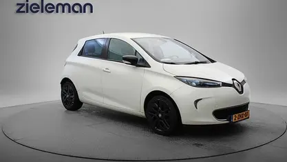 Occasion 2015 Renault Zoe Zen Hatchback | € 3.845 (Super prijs)