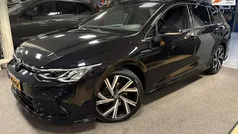 Zwart Gebruikt 2022 VW Golf VIII Business+ Stationwagen | € 24.950 (Eerlijke prijs)