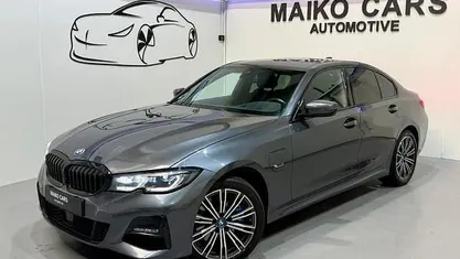 Occasion BMW 330 Executive 291 PK (214 kW) 2021 Grijs Sedan