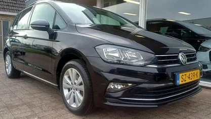 Occasion 2018 VW Golf Sportsvan Comfortline MPV | € 13.950 (Eerlijke prijs)