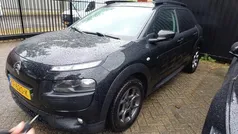 Zwart Gebruikt 2016 Citroën C4 Cactus PureTech Hatchback | € 5.890 (Eerlijke prijs)
