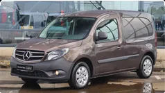 Bruin Gebruikt 2021 Mercedes Citan 108 Van | € 11.445 (Eerlijke prijs)