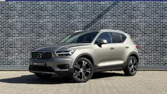Grijs Gebruikt 2020 Volvo XC40 Inscription SUV | € 30.694 (Eerlijke prijs)