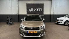 Beige, metallic lak Gebruikt 2015 Citroën C4 Feel Hatchback | € 5.950 (Super prijs)