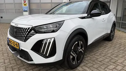 Occasion 2025 Peugeot e-2008 Avantage SUV | € 29.990 (Eerlijke prijs)