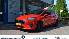 Rood Gebruikt 2022 Ford Fiesta Titanium X Hatchback | € 17.990 (Goede deal)