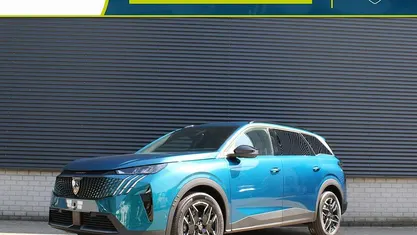 Blauw Nieuw 2025 Peugeot 5008 Allure MPV | € 44.940 (Goede deal)