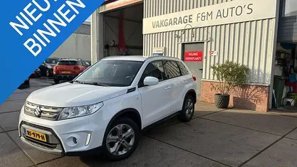 Gebruikt 2017 Suzuki Vitara Exclusive SUV | € 13.950 (Eerlijke prijs)