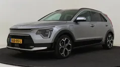 Grijs Gebruikt 2022 Kia Niro SUV | € 28.725 (Eerlijke prijs)