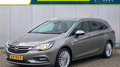 Gebruikt 2016 Opel Astra Innovation Stationwagen | € 11.835 (Eerlijke prijs)