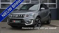 Grijs Gebruikt 2019 Suzuki Vitara SUV | € 20.700 (Eerlijke prijs)