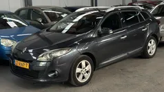 Grijs, metallic lak Gebruikt 2011 Renault Mégane GrandTour Dynamique Stationwagen | € 4.249 (Eerlijke prijs)