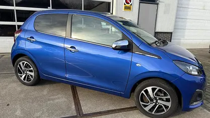 Occasion Peugeot 108 Allure+ 72 PK (52 kW) 2019 Blauw Hatchback