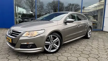 Occasion 2011 VW Passat R-line Sedan | € 9.950 (Eerlijke prijs)