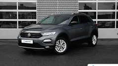 Gebruikt 2021 VW T-Roc Business SUV | € 23.640 (Eerlijke prijs)