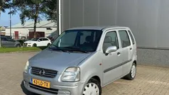 Grijs Gebruikt 2002 Opel Agila Comfort Hatchback | € 1.250 (Eerlijke prijs)