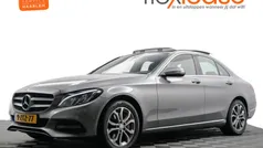 Gebruikt 2015 Mercedes C350e Prestige Sedan | € 16.900 (Eerlijke prijs)