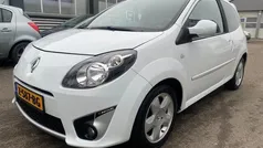 Wit Gebruikt 2010 Renault Twingo Dynamique Hatchback | € 4.000 (Eerlijke prijs)
