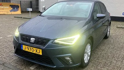 Grijs (metallic) Occasion 2020 Seat Ibiza Style Hatchback | € 9.250 (Eerlijke prijs)