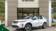Hakuba silver (licht zilver metallic)zwart Gebruikt 2024 Land Rover Discovery Sport Dynamic SUV | € 59.900 (Goede deal)