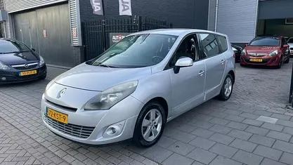 Grijs Occasion 2010 Renault Grand Scénic III Business MPV | € 3.499 (Eerlijke prijs)