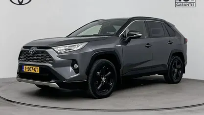 Gebruikt 2020 Toyota RAV4 Hybrid SUV | € 35.450 (Eerlijke prijs)