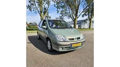 Gebruikt 2001 Renault Scénic Dynamique MPV | € 899 (Goede deal)