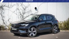 Zwart Gebruikt 2023 Volvo XC40 Plus SUV | € 38.694 (Eerlijke prijs)