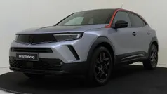 Grijs Gebruikt 2023 Opel Mokka GS Line SUV | € 21.425 (Eerlijke prijs)