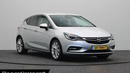 Occasion 2017 Opel Astra Innovation Hatchback | € 15.940 (Eerlijke prijs)