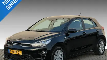 Occasion 2022 Kia Rio Comfort Hatchback | € 15.895 (Goede deal)