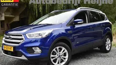 Blauw Gebruikt 2018 Ford Kuga Titanium SUV | € 17.945 (Super prijs)