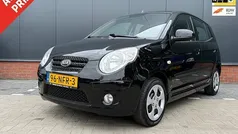Zwart Gebruikt 2010 Kia Picanto Hatchback | € 3.495 (Eerlijke prijs)