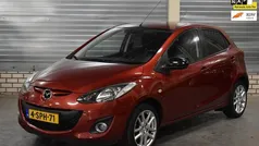 Rood Gebruikt 2013 Mazda 2 Hatchback | € 5.950 (Eerlijke prijs)