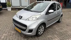 Grijs Gebruikt 2011 Peugeot 107 Hatchback | € 5.850 (Eerlijke prijs)