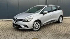 Grijs (metallic) Gebruikt 2018 Renault Clio GrandTour Life Stationwagen | € 6.740 (Eerlijke prijs)