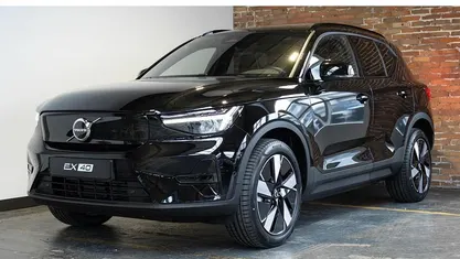 Zwart Nieuw 2025 Volvo EX40 Ultra SUV | € 50.950 (Super prijs)
