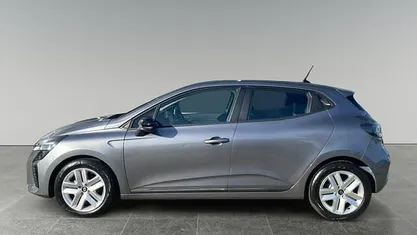 Occasion 2025 Renault Clio V Evolution Hatchback | € 19.250 (Eerlijke prijs)
