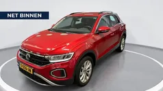 Gebruikt 2023 VW T-Roc Life SUV | € 28.880 (Goede deal)
