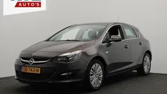 Grijs Gebruikt 2014 Opel Astra Sport Hatchback | € 9.950 (Eerlijke prijs)