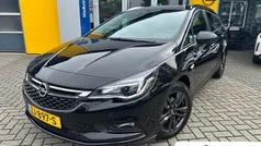 Zwart Gebruikt 2019 Opel Astra Edition Stationwagen | € 15.095 (Eerlijke prijs)
