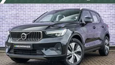 Zwart Gebruikt 2023 Volvo XC40 Plus SUV | € 37.899 (Eerlijke prijs)