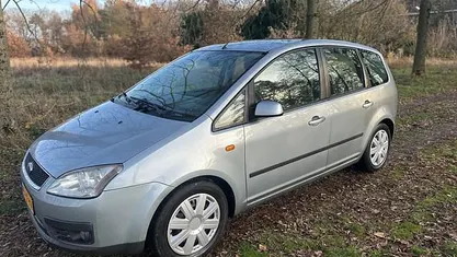 Gebruikt 2005 Ford C-MAX Trend MPV | € 1.750 (Eerlijke prijs)