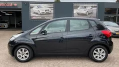 Zwart, metallic lak Gebruikt 2011 Kia Venga Hatchback | € 7.695 (Eerlijke prijs)