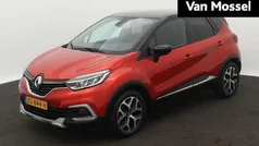 Twotone rouge flamme / noir e Gebruikt 2018 Renault Captur Intens SUV | € 11.740 (Eerlijke prijs)