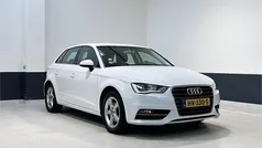 Wit Gebruikt 2016 Audi A3 Sportback Ambiente Hatchback | € 12.449 (Eerlijke prijs)