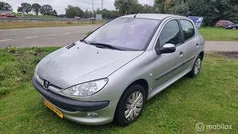 Gebruikt 2001 Peugeot 206 | € 1.500 (Eerlijke prijs)